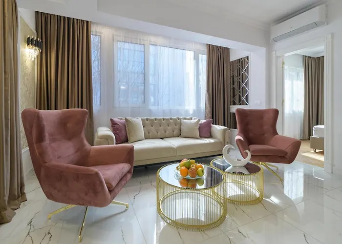 Апартаменты лукс на море Luxury In Downtown With Garage *