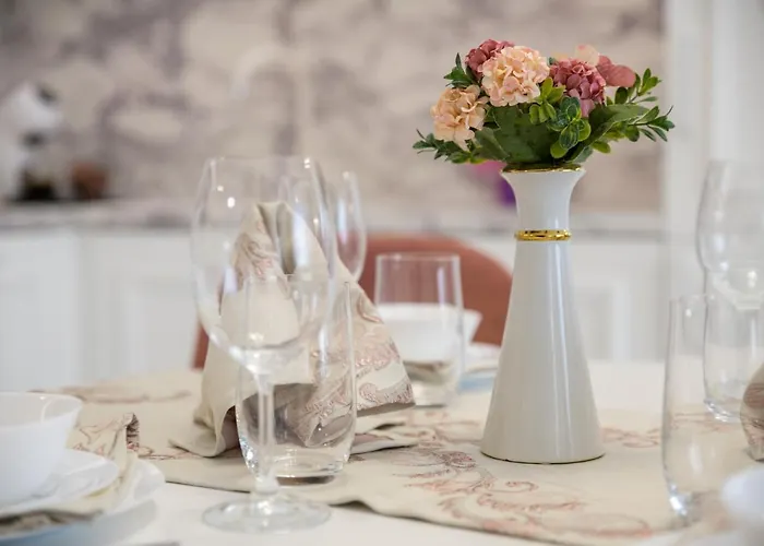 Апартаменты лукс на море Luxury In Downtown With Garage *