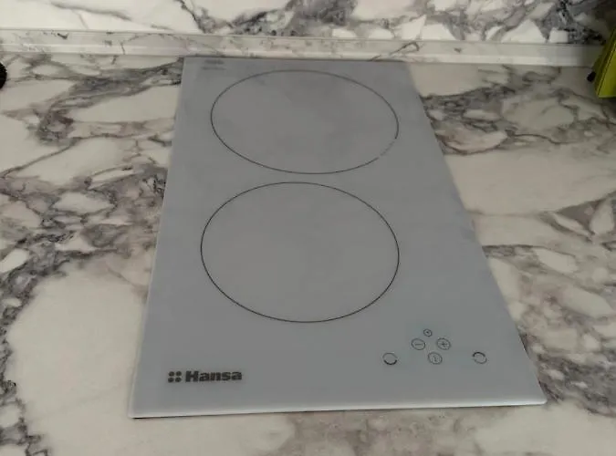 лукс на море Luxury In Downtown With Garage