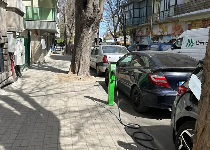 лукс на море Luxury In Downtown With Garage Апартаменты Варна