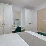 Apartment лукс на море Luxury In Downtown With Garage