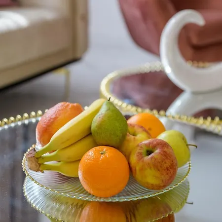 лукс на море Luxury In Downtown With Garage *