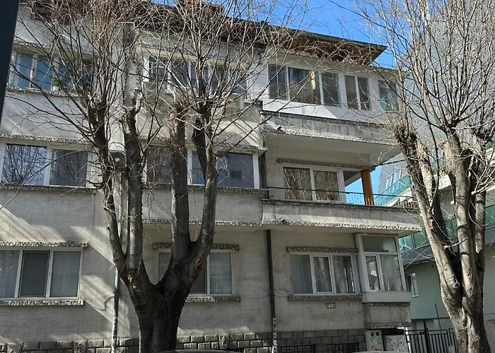 лукс на море Luxury In Downtown With Garage *